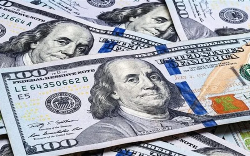 تراجع 8 قروش.. هبوط سعر الدولار أمام الجنيه المصري بمنتصف تعاملات الأحد